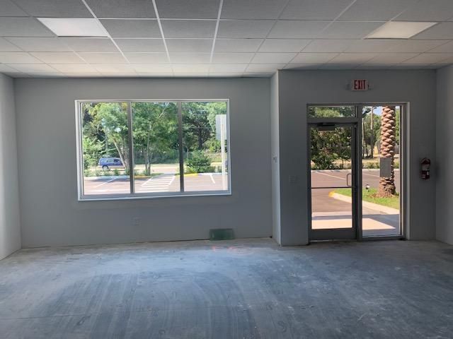 Palm River Commons: 6609 Causeway Blvd, Tampa, FL 33619